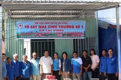 Xã Lai Vung: Bàn giao 4 căn nhà tình thương cho các hộ dân