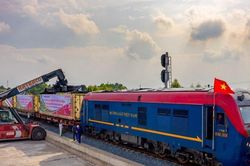 Bảo đảm chất lượng các dự án đường sắt, không đánh đổi tiêu chuẩn vì tiến độ
