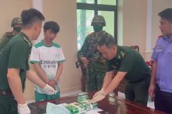 Khởi tố thanh niên 8X vận chuyển gần 2kg ma túy đá