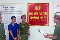 Khởi tố con rể mang dao sang nhà chém bố mẹ vợ