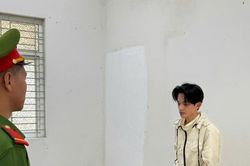 Sự thật đằng sau 'cô đồng' trăm ngàn follow chuyên xem bói, cho số đề