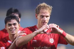 Thể Công Viettel thắng tối thiểu HAGL 1-0, giữ vững ngôi nhì bảng
