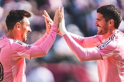 Messi lập cú đúp, Inter Miami thắng trận siêu kịch tính