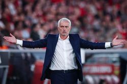Mourinho gây chấn động khi có thể trở lại dẫn dắt Real Madrid