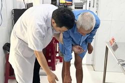 Hơn 100 người khuyết tật được khám, lượng giá nhu cầu phục hồi chức năng tại xã Hoài Ân