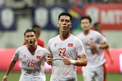 Tuyển Việt Nam: Tiến Linh khiến HLV Kim Sang Sik đau đầu