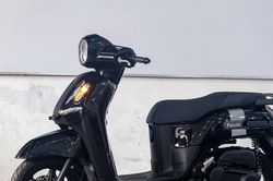 Những mẫu xe tay ga hybrid tiết kiệm nhiên liệu, làn gió mới trên thị trường