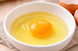 Lý do người Nhật đề cao sức khỏe nhưng vẫn ăn trứng sống