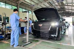 Chủ xe mới ái ngại vì quy định phải chụp ảnh xe để nộp hồ sơ đăng kiểm