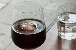 Người hay uống cà phê cần lưu ý 3 điều để tránh trào ngược dạ dày thực quản