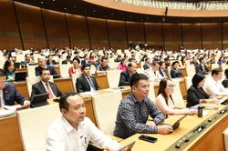 Hôm nay, Quốc hội tiếp tục thảo luận về kinh tế - xã hội
