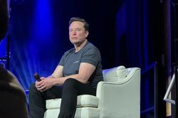 Elon Musk khai tử CV, tuyển kỹ sư siêu máy tính bằng 3 gạch đầu dòng