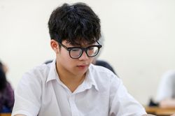 Đề thi thử tốt nghiệp THPT môn Toán năm 2026 của Trường THPT Thái Phiên