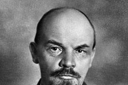 V.I.Lenin nói về những 'căn bệnh' của đảng cầm quyền