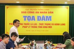 Ph&ograve;ng chống thuốc l&aacute; lậu: Cần mức phạt đủ sức răn đe đối với h&agrave;nh vi bu&ocirc;n b&aacute;n nhỏ lẻ
