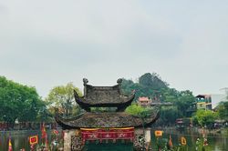 Đặc sắc nghệ thuật múa rối nước tại Lễ hội Chùa Thầy
