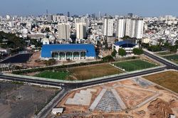 Người dân TPHCM phấn khởi trước diện mạo mới của trường đua Phú Thọ