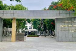 Một trường công lập Hà Nội treo thưởng 10 triệu đồng cho thủ khoa đầu vào lớp 10