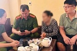 Từ dấu hiệu lạ, nam tài xế 'cứu' người phụ nữ 64 tuổi khỏi kịch bản lừa tình qua mạng