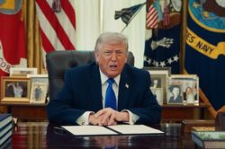 Ông Trump ám chỉ đàm phán Mỹ và Iran có thể diễn ra 'trong 36-72 giờ tới'