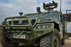 Sức mạnh xe bọc thép VAMTAC, 'Humvee Tây Ban Nha' viện trợ Ukraine 100 chiếc