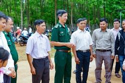 Tín hữu Tin lành làng Nú góp sức giữ bình yên biên giới