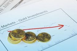 Vay tiêu dùng bùng nổ: Ranh giới mong manh giữa tiện ích và rủi ro
