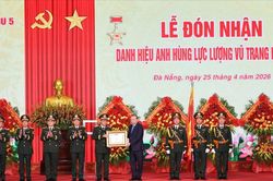 Quân khu 5 đón nhận danh hiệu Anh hùng Lực lượng vũ trang nhân dân