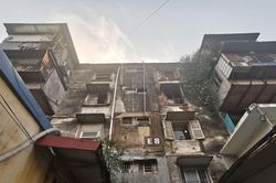 Nhà tập thể cũ Hà Nội đồng loạt giảm giá, cắt lỗ nửa tỷ vẫn ế