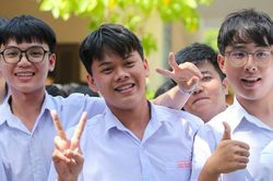 Có hơn 482.000 thí sinh đăng ký thi tốt nghiệp THPT năm 2026 trong ngày đầu tiên