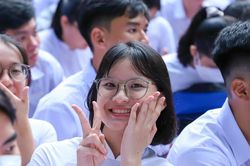 Đề khảo sát chất lượng kết hợp thi thử lớp 12 môn Toán của tỉnh Nghệ An năm 2026