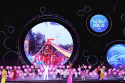 Tưng bừng khai mạc Festival Du lịch Cửa Lò 2026