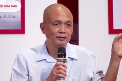 Sách mới: 'Chuyện với Thanh' và 'Quản trị Kinh doanh Hiện đại'