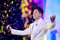 Ca sĩ hát một bài hit 120 triệu view mua được xe, sửa nhà cho bố mẹ là ai?
