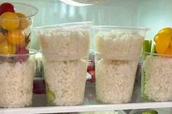 Trào lưu nấu cơm một lần ăn cả tuần, dễ 'dính' vi khuẩn gây ngộ độc?