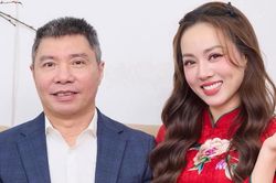Vợ NSND Công Lý lên tiếng chuyện không có con, diva Hồng Nhung quý phái