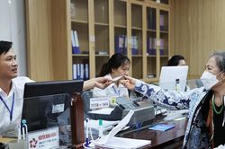 Cán bộ xã kiêm nhiệm sau sắp xếp bộ máy có còn được hưởng phụ cấp như trước?