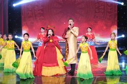 Sân khấu thời trang thiếu nhi mở rộng hành trình xuyên Việt