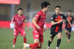 Cuộc đua vô địch V-League: Đình Bắc thăng hoa, CAHN sắp 'chốt sổ'
