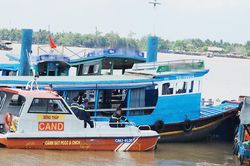 Vụ 2 người rơi sông tử vong sau tiệc sinh nhật: Thông tin về hạn đăng kiểm của tàu du lịch