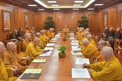 Trung ương Giáo hội thông báo về việc tấn phong giáo phẩm tại Đại hội đại biểu Phật giáo toàn quốc lần thứ X