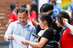 Khoảng 22.000 học sinh Hà Nội không dự thi lớp 10 công lập năm 2026