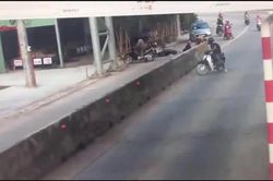 Mua 'thuốc gia truyền' nổ trên mạng, nhiều người tiền mất, tật mang