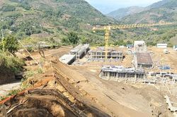 Vết sạt trên núi và mệnh lệnh 'thép' tại dự án xây trường trăm tỷ ở Lai Châu