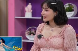 Tìm cách chữa lành trầm cảm sau sinh, mẹ bỉm thành 'nàng tiên cá' xinh đẹp