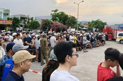 Nhân chứng vụ cháy ô tô, 2 thiếu niên tử vong: Không biết trong xe có người mắc kẹt