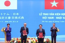 Việt Nam và Nhật Bản trao 6 văn kiện hợp tác quan trọng
