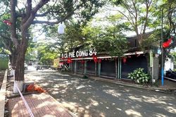Hỗn chiến trước quán cà phê lúc rạng sáng, thanh niên 17 tuổi bị đâm tử vong