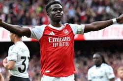 Arsenal thắng đẹp Fulham: Giá trị của Bukayo Saka