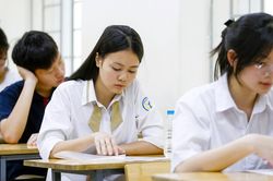 Học sinh Hà Nội có thể trúng tuyển tối đa bao nhiêu nguyện vọng thi lớp 10?
